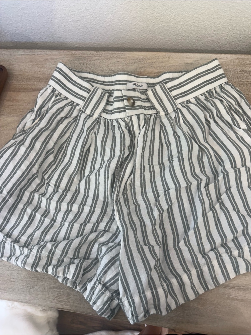 Madewell Striped Linen Blend Pull-On Shorts Gray White M